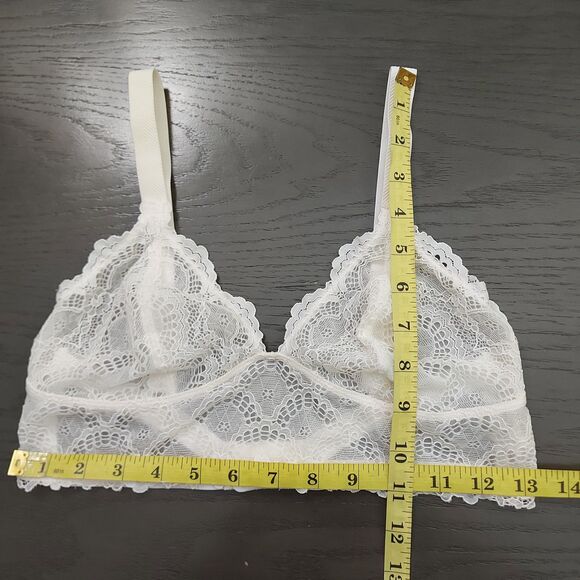 Intimately Free People Lace Triangle Bralette Womens Small White Sleepwear Sheer - Picture 10 of 10